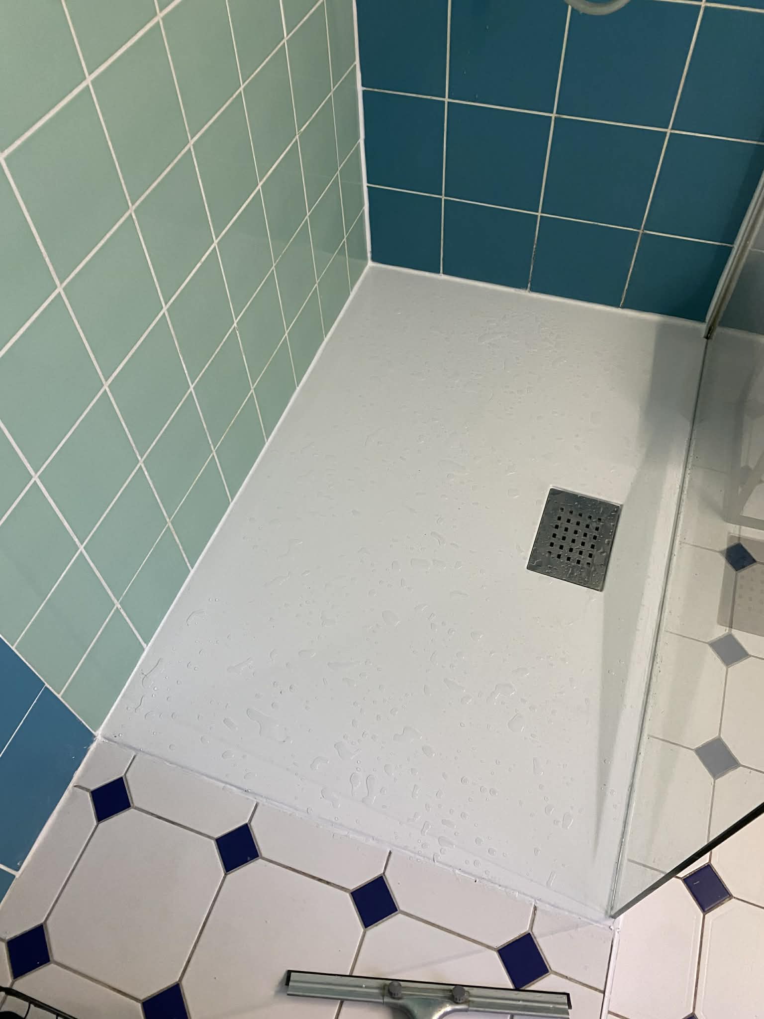 joint silicone à Niort par Jean Répare