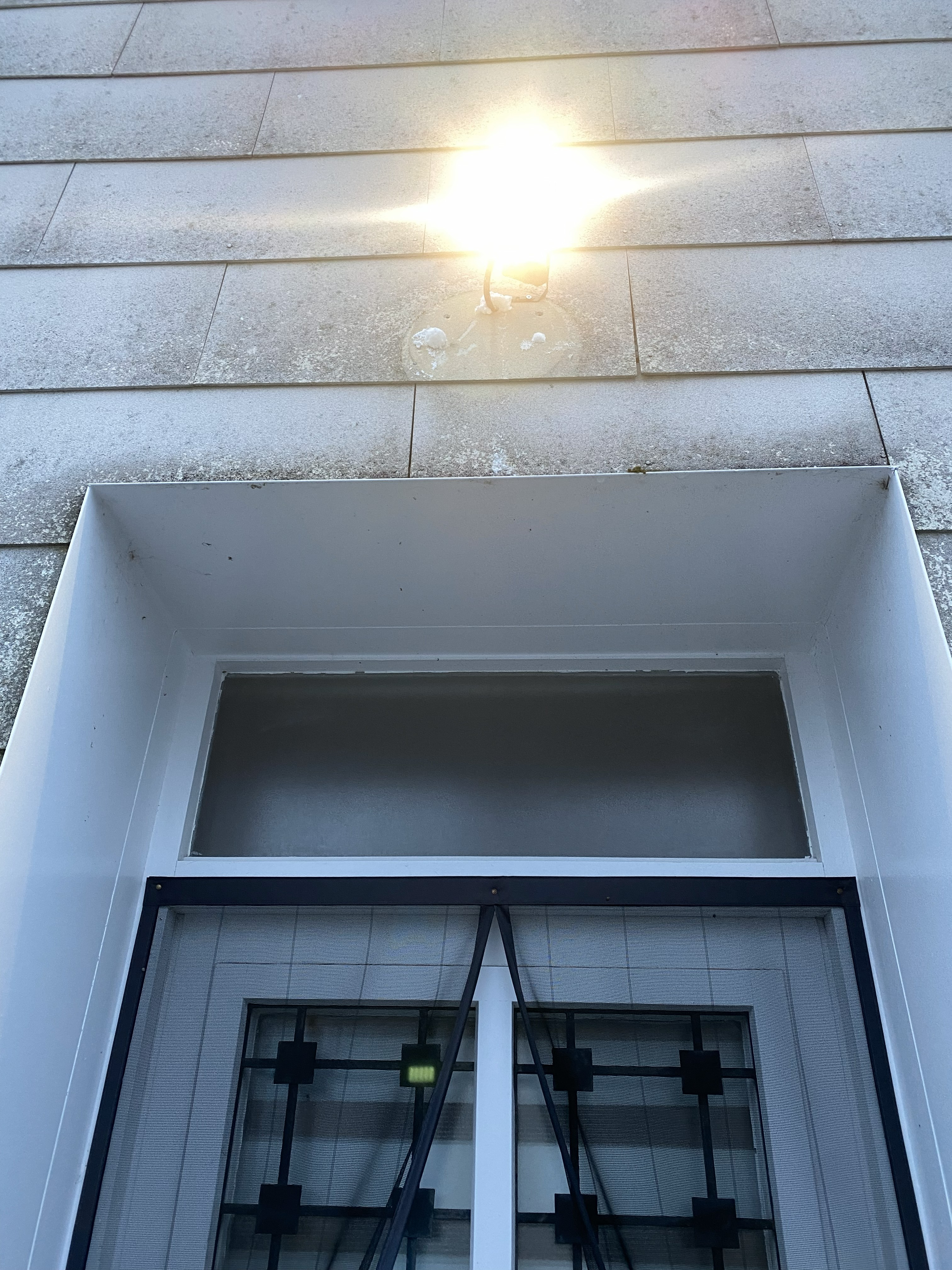 Remplacement de luminaire par Jean Répare